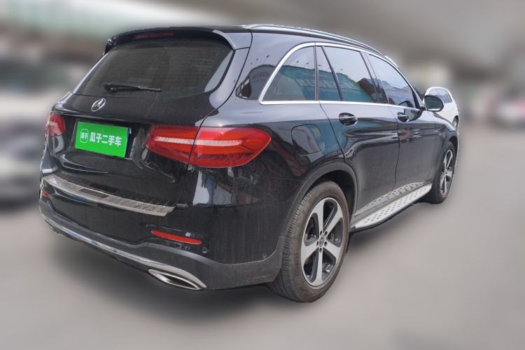 Used Mercedes-Benz GLC 2018 Facelift GLC 260 4MATIC Luxury Edition Rear Right 45 Deg