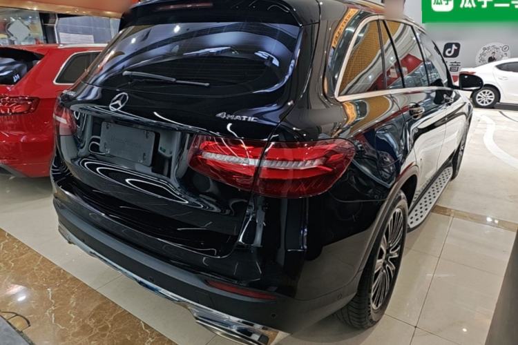 Used Mercedes-Benz GLC 2018 Facelift GLC 200 4MATIC Rear Right 45 Deg