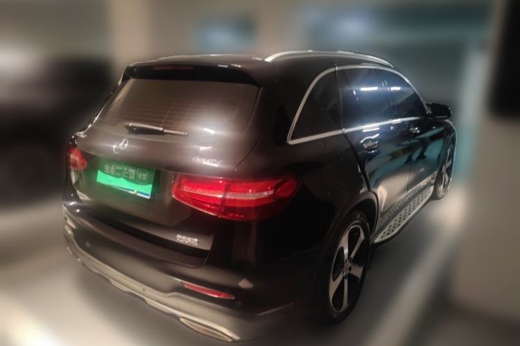 Used Mercedes-Benz GLC 2018 GLC 260 4MATIC Luxury Model Rear Right 45 Deg