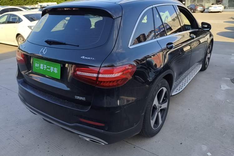 Used Mercedes-Benz GLC 2018 Facelift GLC 260 4MATIC Luxury Edition Rear Right 45 Deg