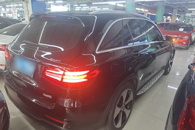 Used Mercedes-Benz GLC 2018 Refreshed GLC 300 4MATIC Dynamic Edition Rear Right 45 Deg