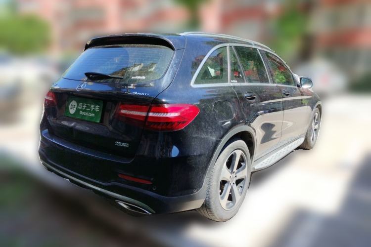 Used Mercedes-Benz GLC 2018 GLC 260 4MATIC Luxury Model Rear Right 45 Deg