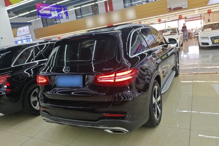 Used Mercedes-Benz GLC 2018 Facelift GLC 260 4MATIC Luxury Edition Rear Right 45 Deg