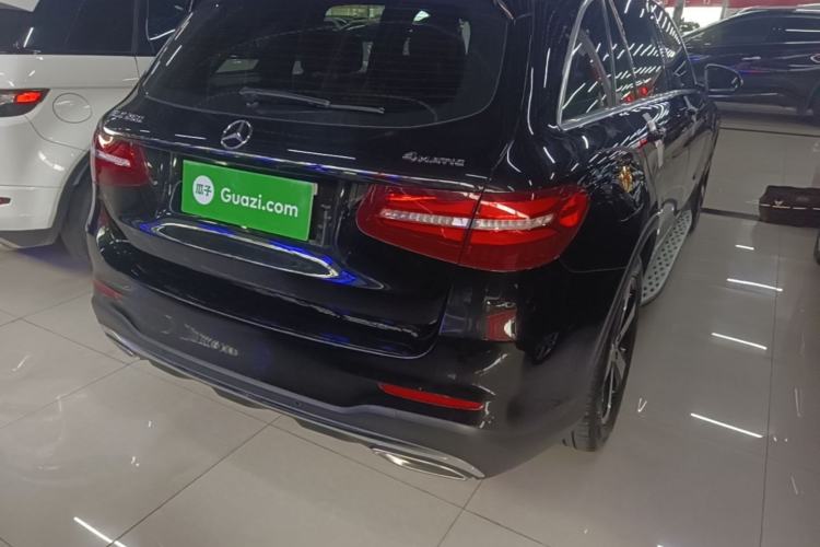 Used Mercedes-Benz GLC 2018 Facelift GLC 260 4MATIC Luxury Edition Rear Right 45 Deg