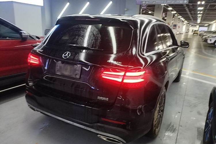 Used Mercedes-Benz GLC 2018 Facelifted GLC 260 4MATIC Dynamic Edition Rear Right 45 Deg