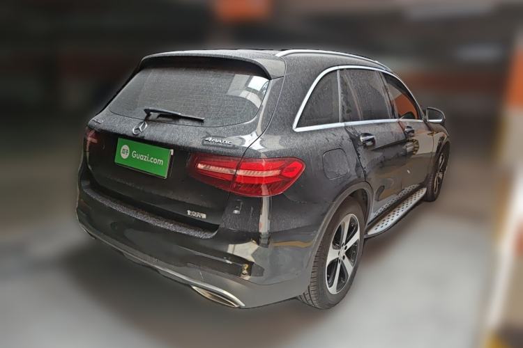 Used Mercedes-Benz GLC 2018 GLC 260 4MATIC Luxury Model Rear Right 45 Deg