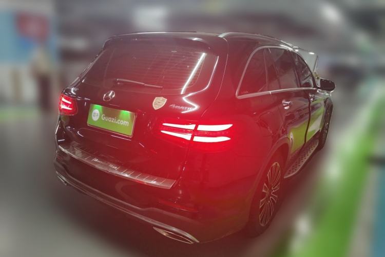 Used Mercedes-Benz GLC 2018 GLC 260 4MATIC Dynamic Edition Rear Right 45 Deg