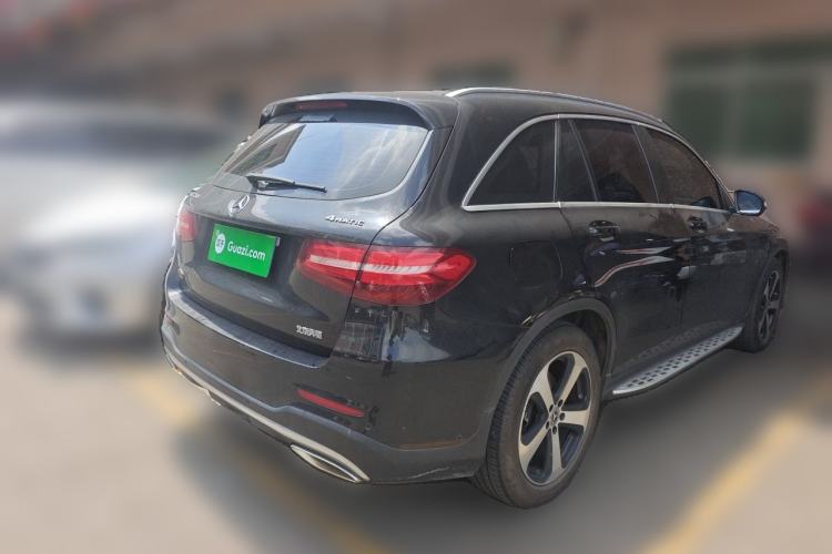 Used Mercedes-Benz GLC 2018 Facelift GLC 260 4MATIC Luxury Edition Rear Right 45 Deg