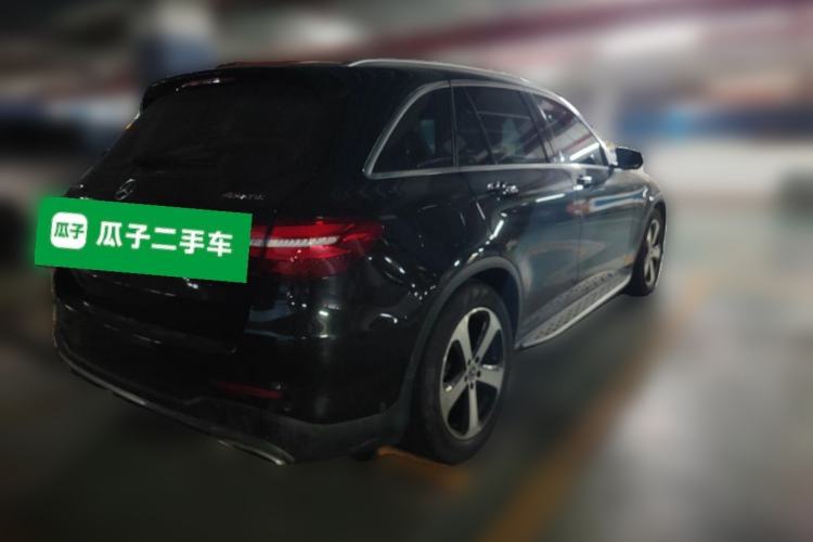 Used Mercedes-Benz GLC 2018 GLC 260 4MATIC Luxury Model Rear Right 45 Deg