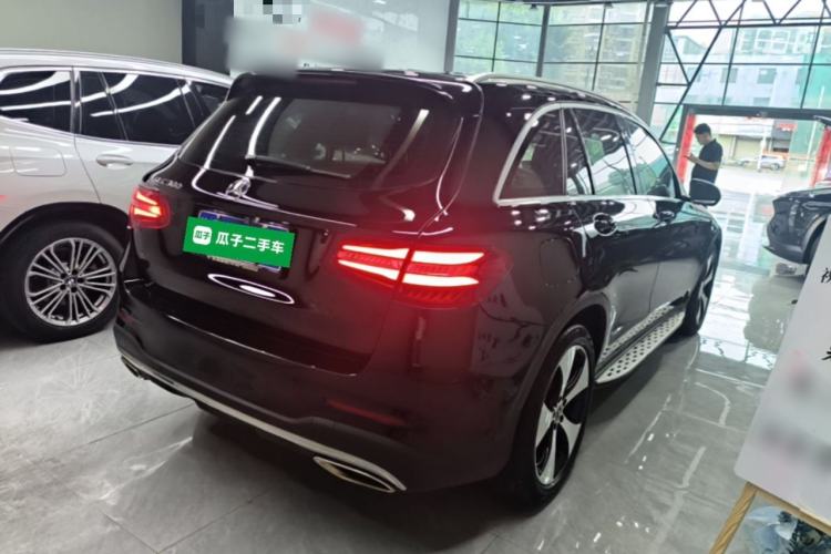 Used Mercedes-Benz GLC 2018 GLC 300 4MATIC Sport Edition Rear Right 45 Deg