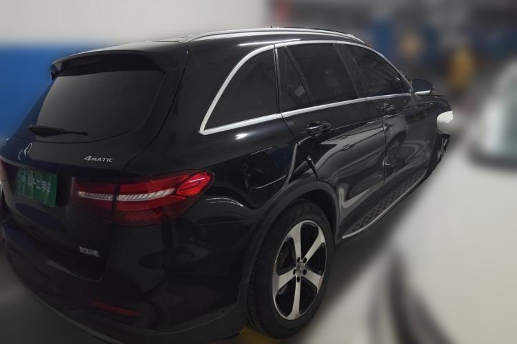Used Mercedes-Benz GLC 2018 Facelift GLC 260 4MATIC Luxury Edition Rear Right 45 Deg