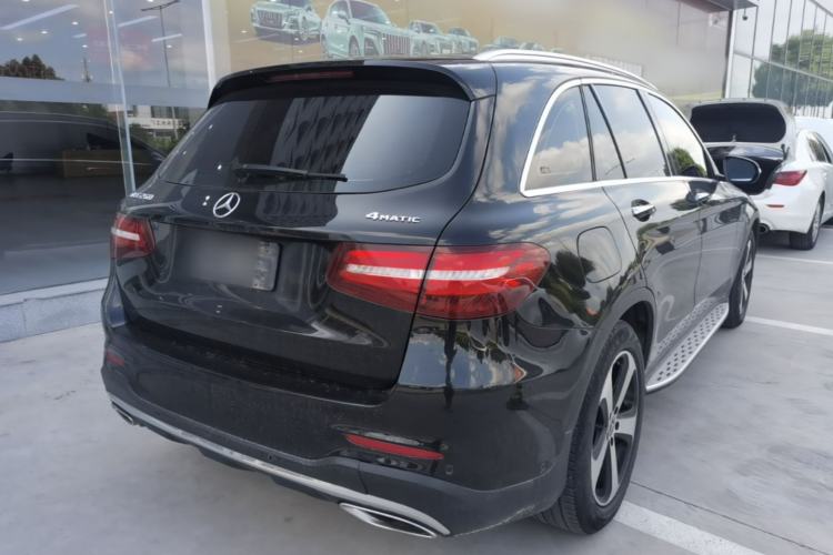 Used Mercedes-Benz GLC 2018 Facelift GLC 260 4MATIC Luxury Edition Rear Right 45 Deg