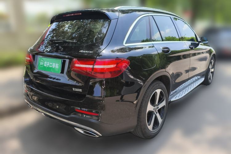 Used Mercedes-Benz GLC 2018 Facelift GLC 260 4MATIC Luxury Edition Rear Right 45 Deg