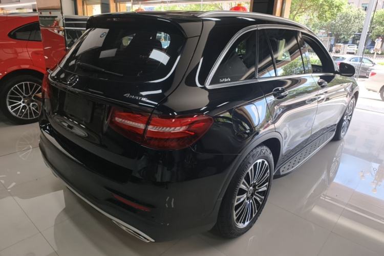 Used Mercedes-Benz GLC 2018 Facelifted GLC 260 4MATIC Dynamic Edition Rear Right 45 Deg