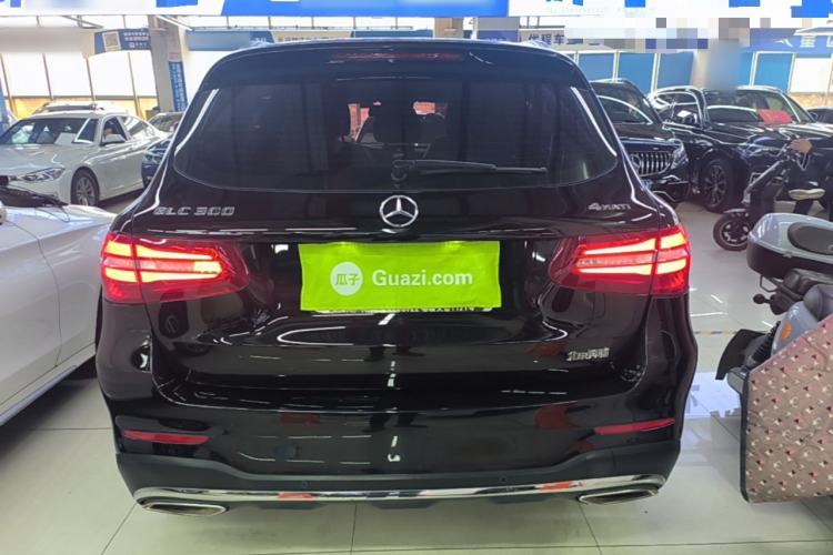 Used Mercedes-Benz GLC 2018 Refreshed GLC 300 4MATIC Dynamic Edition Rear