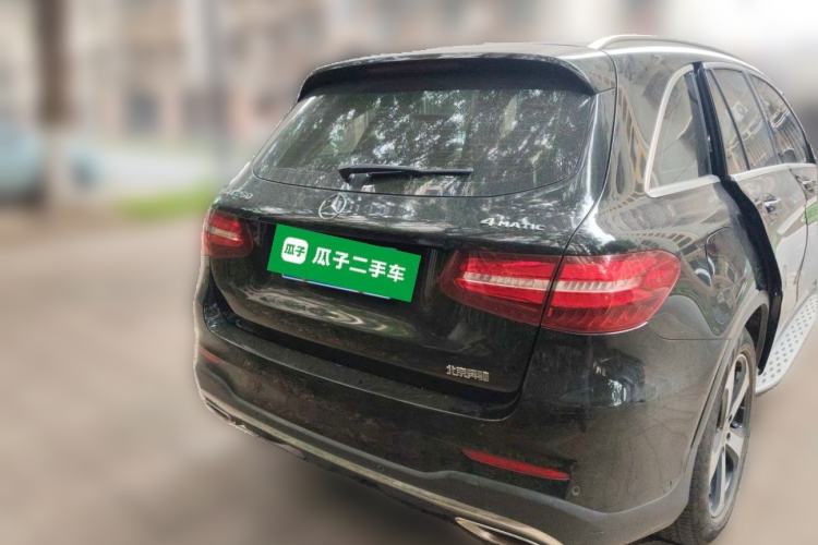 Used Mercedes-Benz GLC 2018 Facelift GLC 260 4MATIC Luxury Edition Rear
