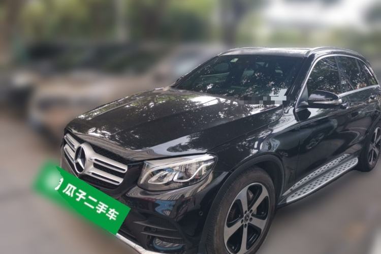 Used Mercedes-Benz GLC 2018 GLC 260 4MATIC Luxury Model Guazi used car, China used car export, Used car for sale, Used cars, Cheapest cars for sale