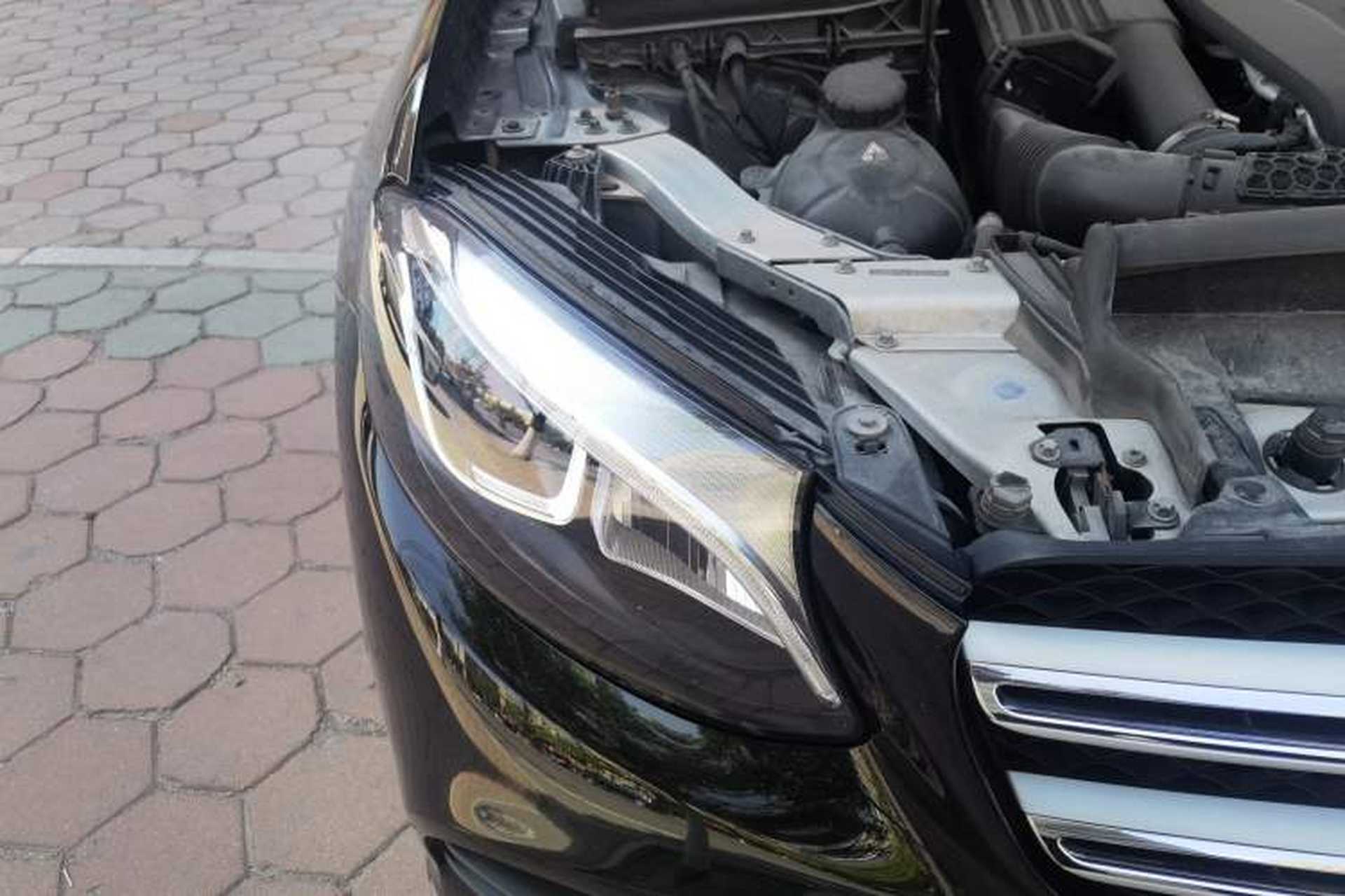 Used Mercedes-Benz GLC 2018 GLC 260 4MATIC Dynamic Edition Right Front Headlight