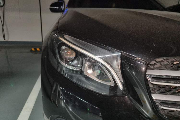 Used Mercedes-Benz GLC 2018 GLC 200 4MATIC Right Front Headlight