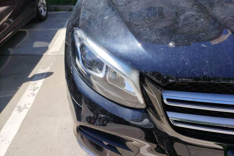 Used Mercedes-Benz GLC 2018 GLC 260 4MATIC Luxury Model Right Front Headlight