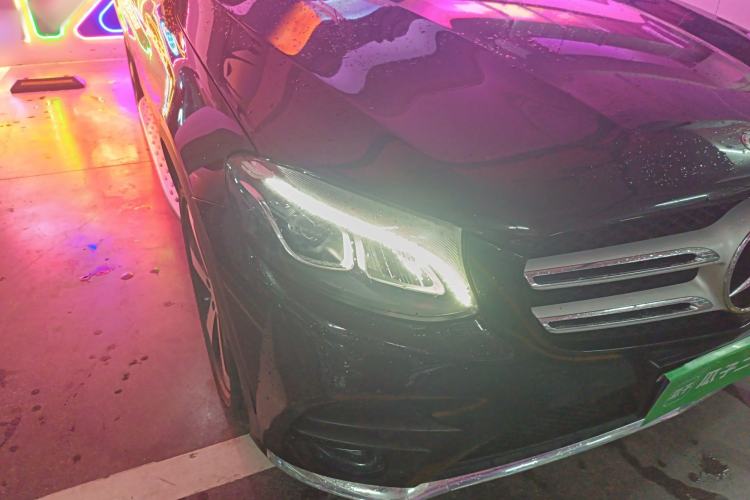 Used Mercedes-Benz GLC 2018 GLC 260 4MATIC Luxury Model Right Front Headlight