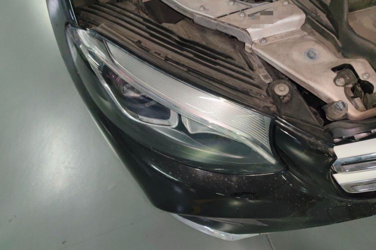 Used Mercedes-Benz GLC 2018 Facelift GLC 260 4MATIC Luxury Edition Right Front Headlight