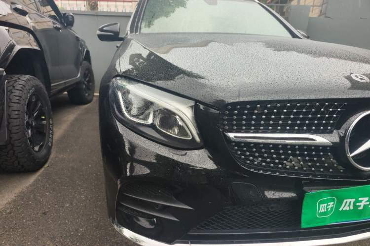 Used Mercedes-Benz GLC 2018 Facelifted GLC 260 4MATIC Dynamic Edition Right Front Headlight