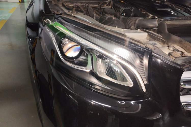 Used Mercedes-Benz GLC 2018 GLC 260 4MATIC Dynamic Edition Right Front Headlight