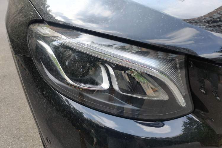 Used Mercedes-Benz GLC 2018 GLC 260 4MATIC Dynamic Edition Right Front Headlight