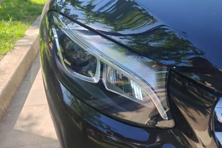 Used Mercedes-Benz GLC 2018 GLC 260 4MATIC Dynamic Edition Right Front Headlight