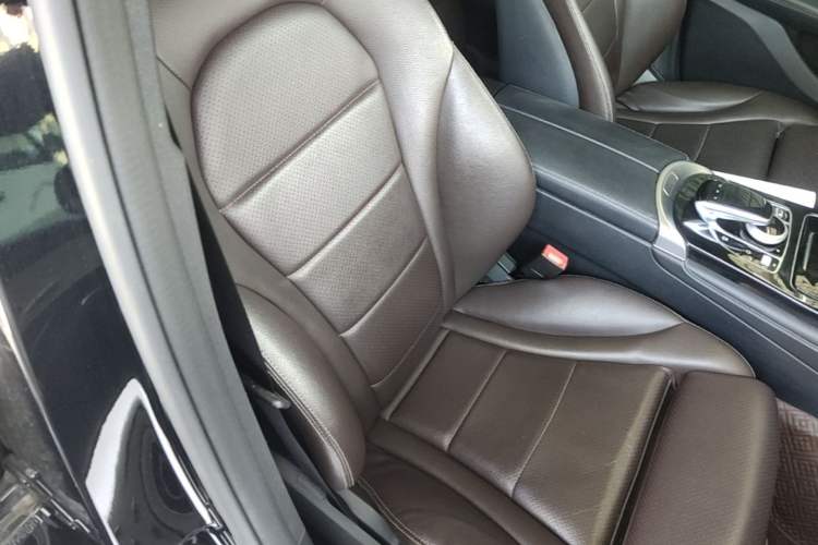 Used Mercedes-Benz GLC 2018 Facelift GLC 200 4MATIC Right Front Seat
