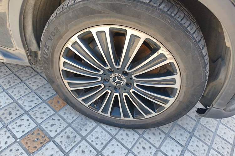 Used Mercedes-Benz GLC 2018 Facelift GLC 200 4MATIC Right Front Wheel Hub