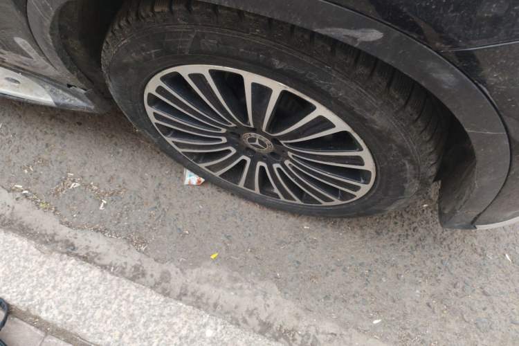 Used Mercedes-Benz GLC 2018 GLC 260 4MATIC Dynamic Edition Right Front Wheel Hub