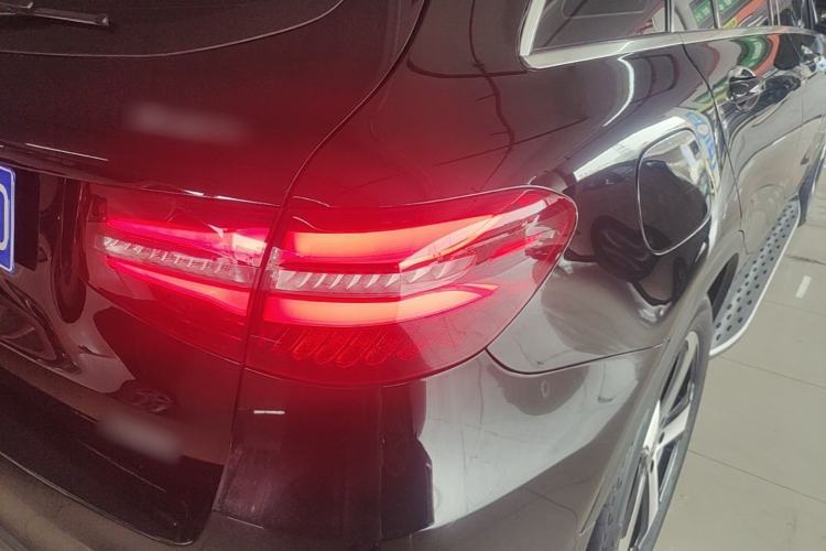 Used Mercedes-Benz GLC 2018 Facelift GLC 260 4MATIC Luxury Edition Right Rear Taillight