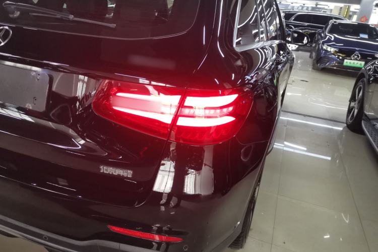 Used Mercedes-Benz GLC 2018 Refreshed GLC 300 4MATIC Dynamic Edition Right Rear Taillight