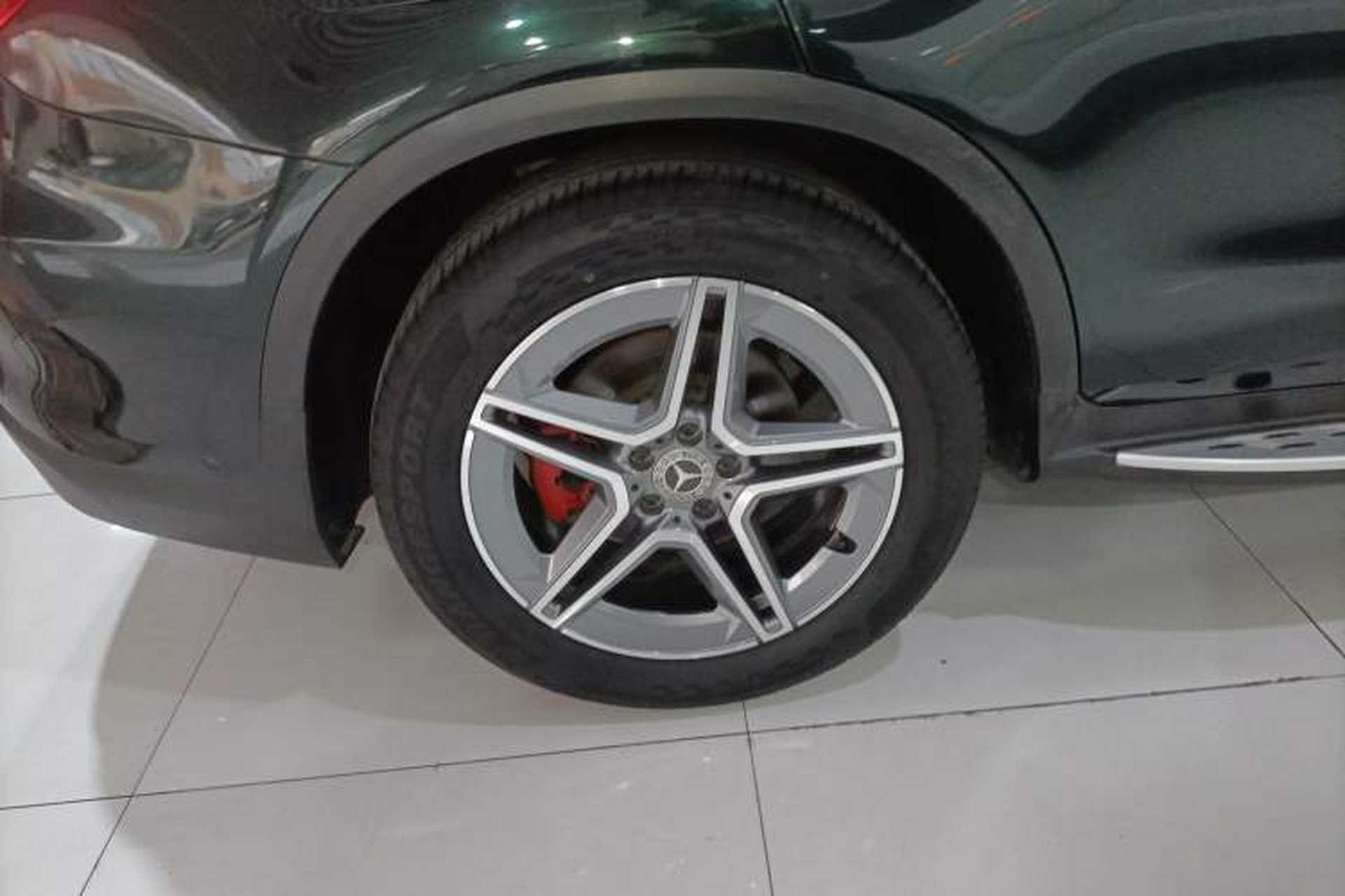 Used Mercedes-Benz GLC 2018 GLC 260 4MATIC Dynamic Edition Right Rear Wheel Hub
