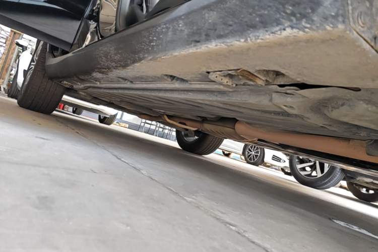 Used Mercedes-Benz GLC 2018 Facelifted GLC 260 4MATIC Dynamic Edition Right Side Sill