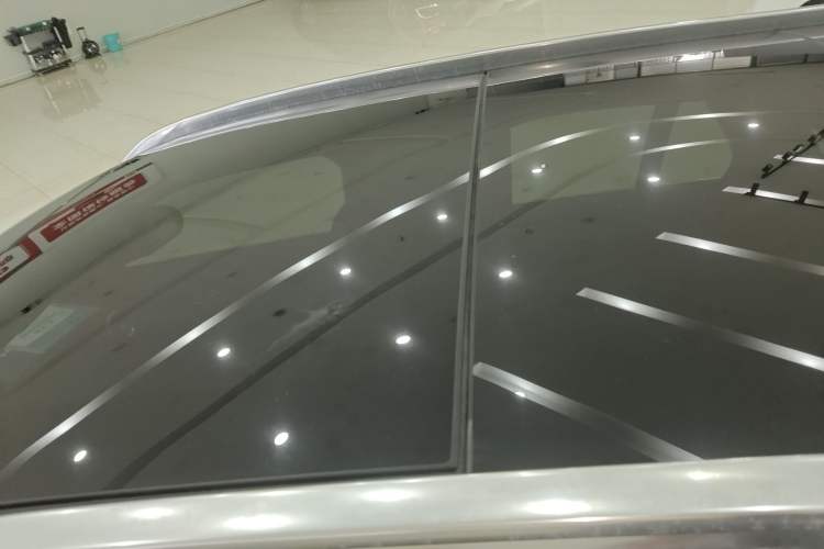 Used Mercedes-Benz GLC 2018 Facelifted GLC 260 4MATIC Dynamic Edition Roof