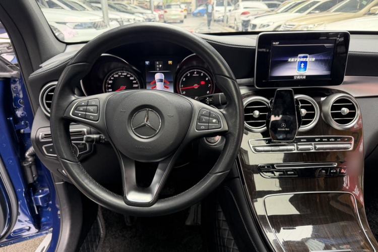 Used Mercedes-Benz GLC 2018 GLC 260 4MATIC Dynamic Edition Steering Wheel