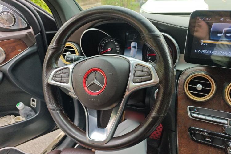 Used Mercedes-Benz GLC 2018 GLC 260 4MATIC Dynamic Edition Steering Wheel