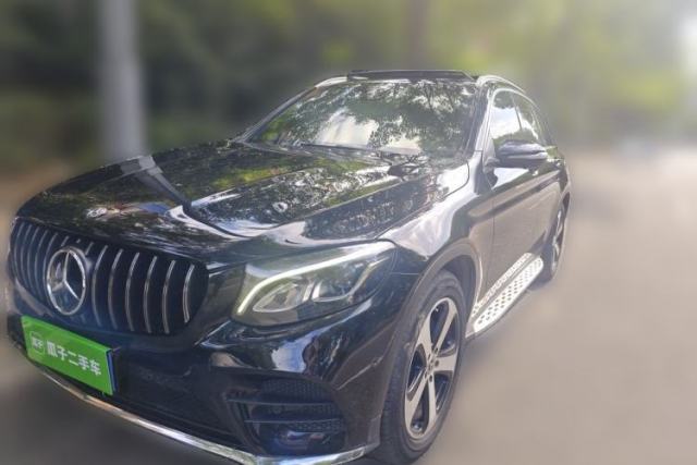 Used Mercedes-Benz GLC 2018 GLC 260 4MATIC Luxury Model