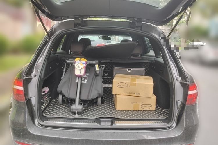 Used Mercedes-Benz GLC 2018 Facelift GLC 200 4MATIC Trunk
