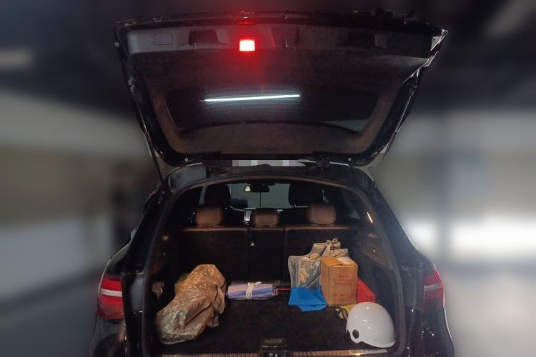Used Mercedes-Benz GLC 2018 GLC 200 4MATIC Trunk