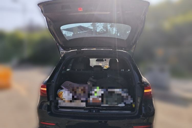 Used Mercedes-Benz GLC 2018 GLC 260 4MATIC Luxury Model Trunk