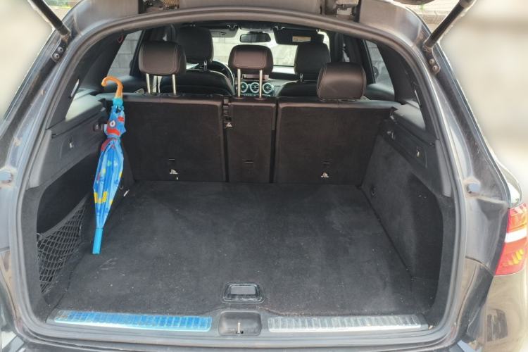 Used Mercedes-Benz GLC 2018 GLC 200 4MATIC Trunk
