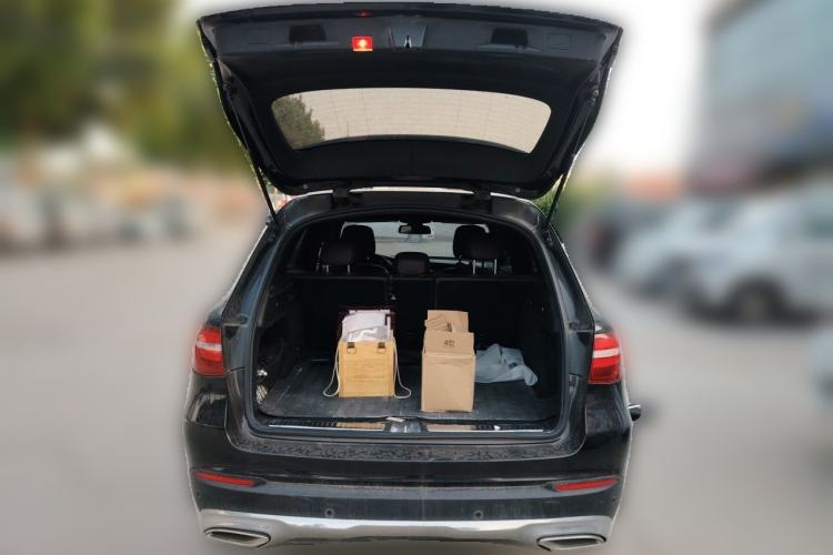 Used Mercedes-Benz GLC 2018 GLC 200 4MATIC Trunk