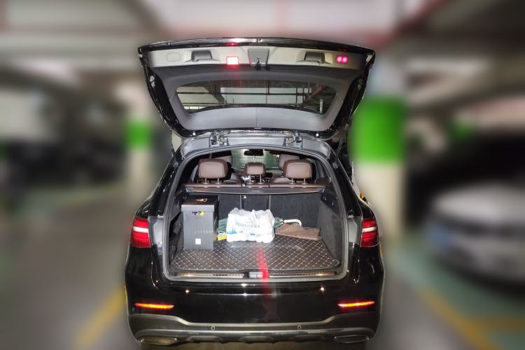 Used Mercedes-Benz GLC 2018 GLC 260 4MATIC Dynamic Edition Trunk