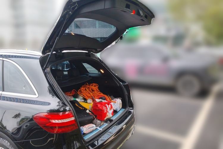 Used Mercedes-Benz GLC 2018 Facelift GLC 200 4MATIC Trunk