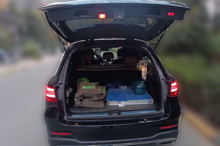 Used Mercedes-Benz GLC 2018 GLC 260 4MATIC Luxury Model Trunk