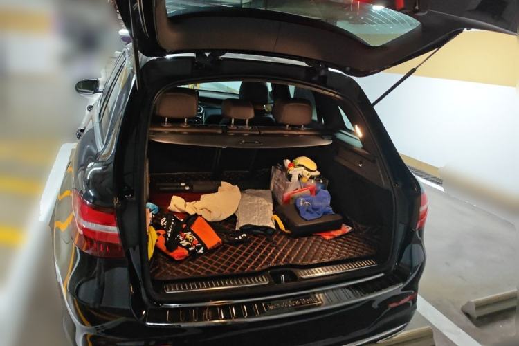 Used Mercedes-Benz GLC 2018 GLC 260 4MATIC Dynamic Edition Trunk